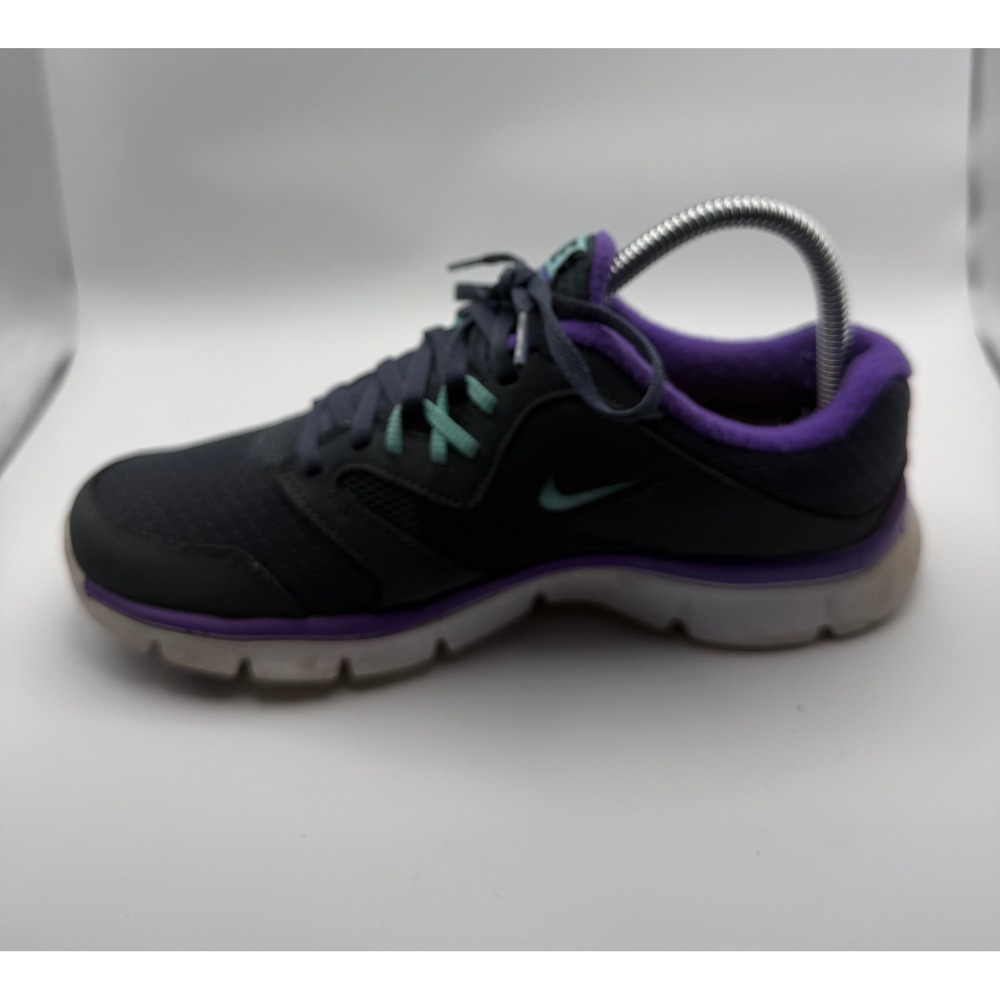 Nike Flex Experience RN 3 Women Size 7 Grey Purple Good Running Shoes 652853-011